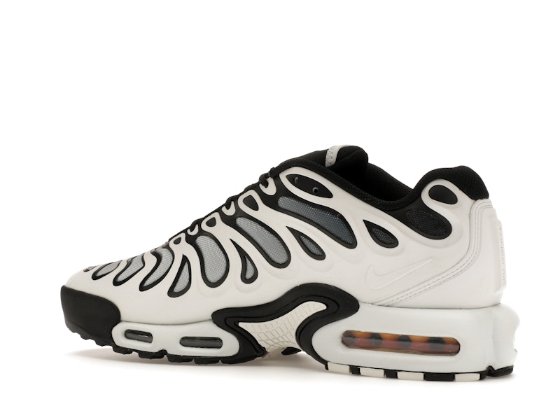 Nike Air Max Plus Drift White Black Metallic Silver