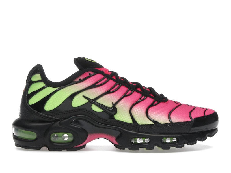 air max plus black and pink