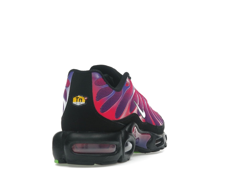 Nike Air Max Plus Rebellious Air Fireberry