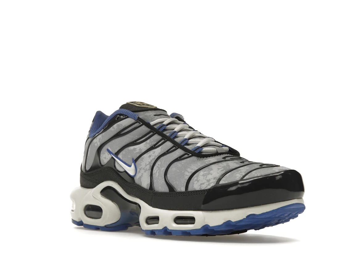 Nike Air Max Plus Social F.C.