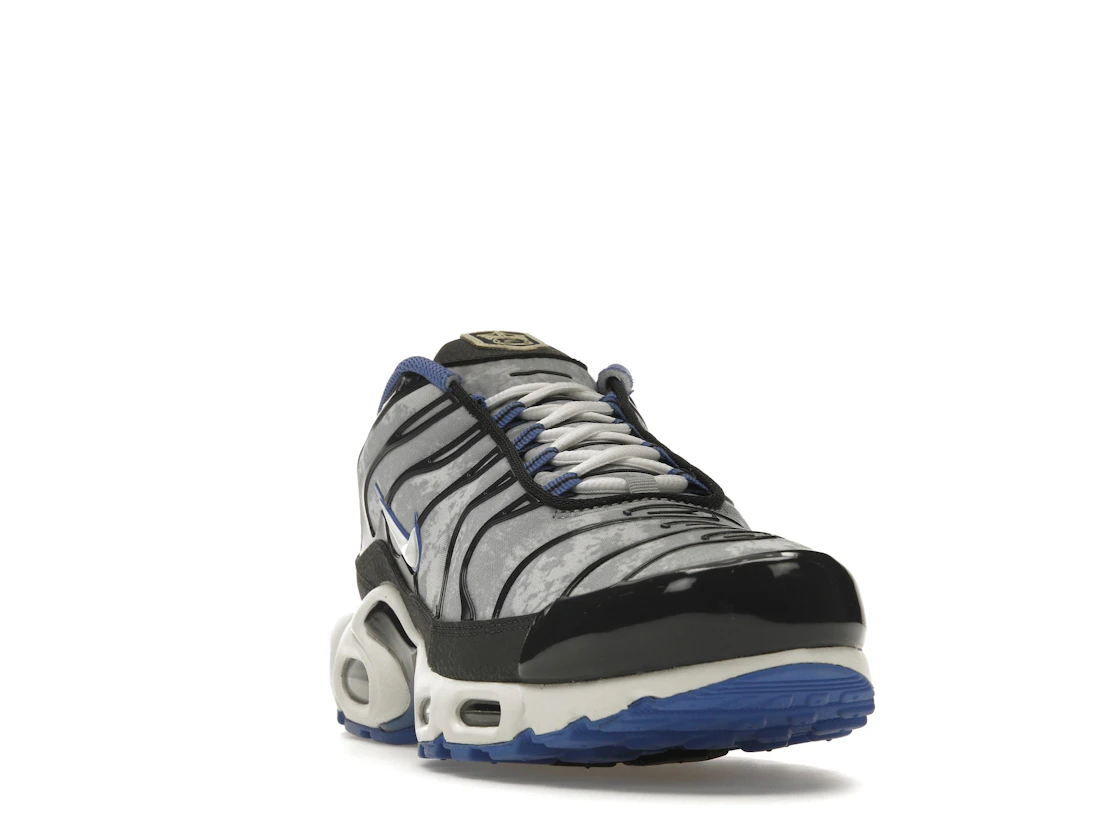 Nike Air Max Plus Social F.C.