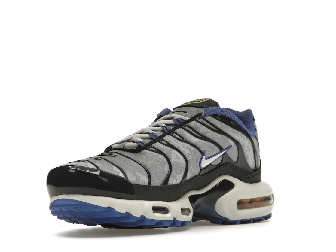 Nike Air Max Plus Social F.C.