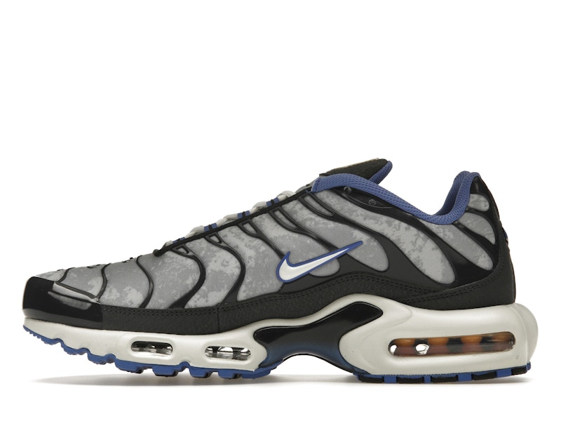 Nike Air Max Plus Social F.C.