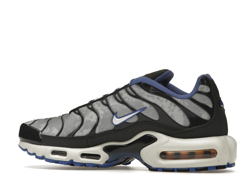 Nike Air Max Plus Social F.C.