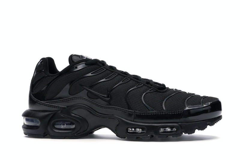 Triple black tns womens clearance