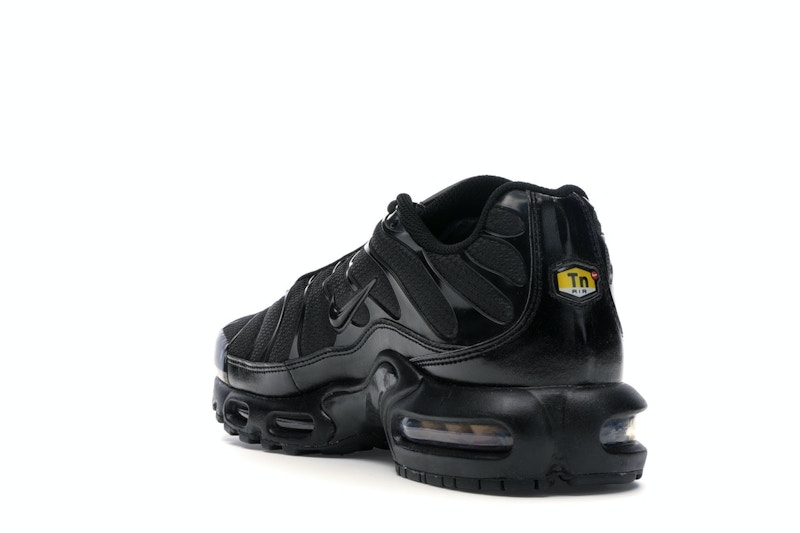 Nike Air Max Plus Triple Black