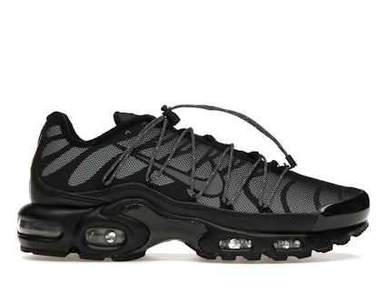 Nike Air Max Plus Utility Black Metallic Platinum (Women's