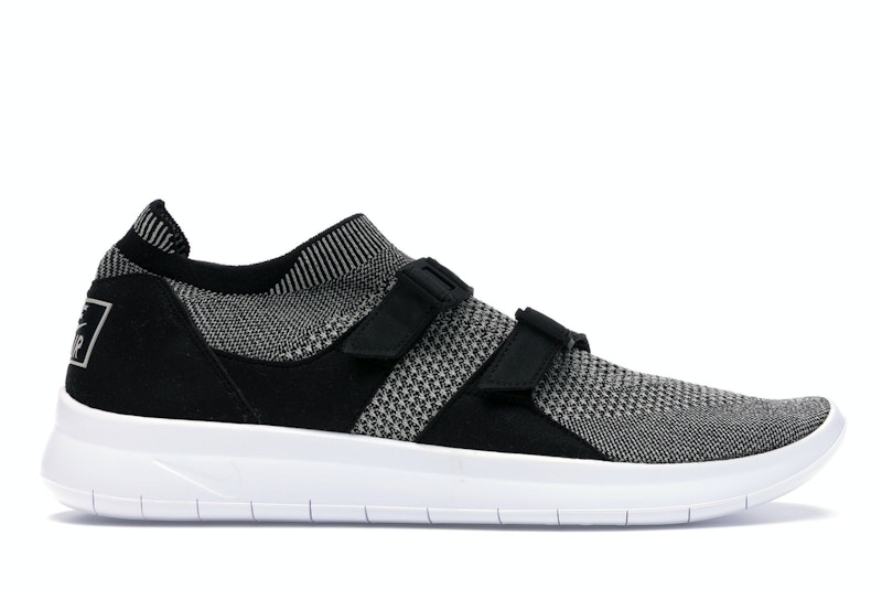 nikelab air sock racer ultra flyknit