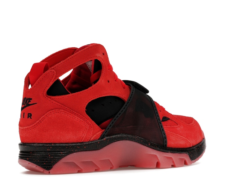 Nike Air Trainer Huarache Challenge Red