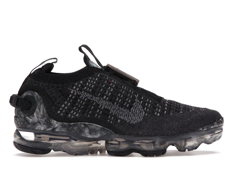 Vapormax all hotsell black youth