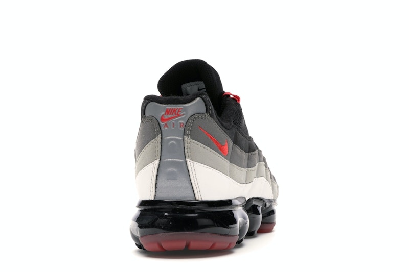 air vapormax 95 comet