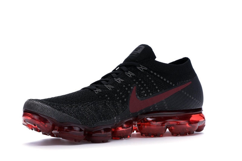 bred vapormax