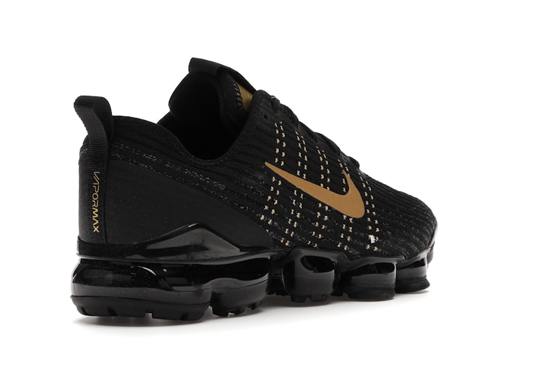 Nike air vapormax flyknit 3 black gold clearance