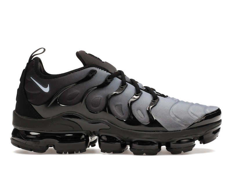 Air vapormax plus top white and black