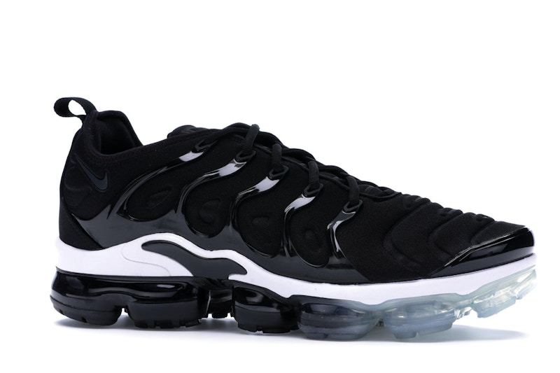 Nike air vapormax plus black white Clearance