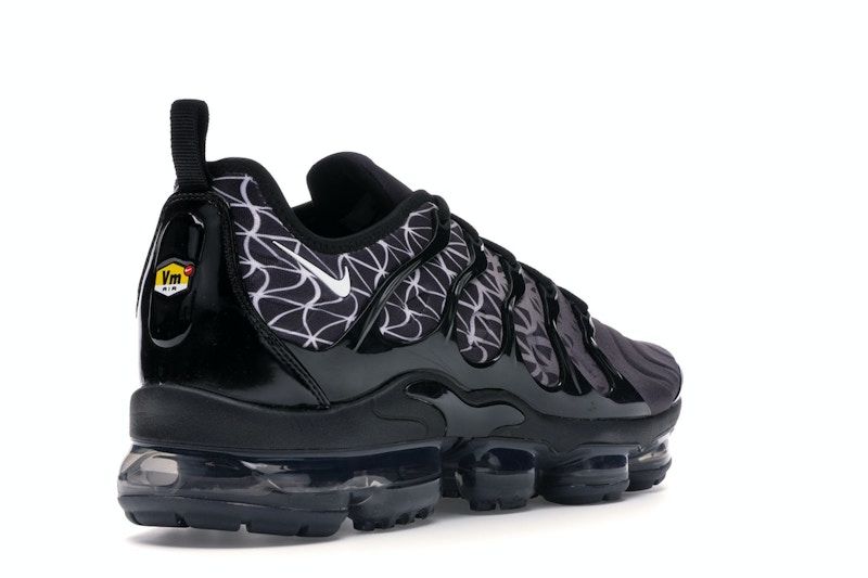 Nike vapormax plus geometric Clearance