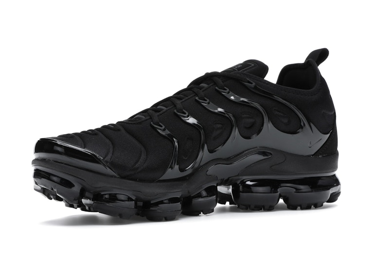 Nike Air VaporMax Plus Triple Black