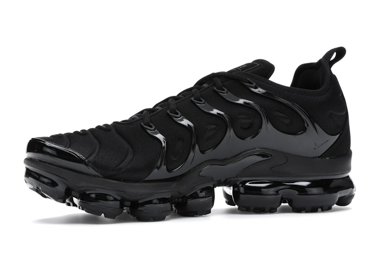 Nike Air VaporMax Plus Triple Black