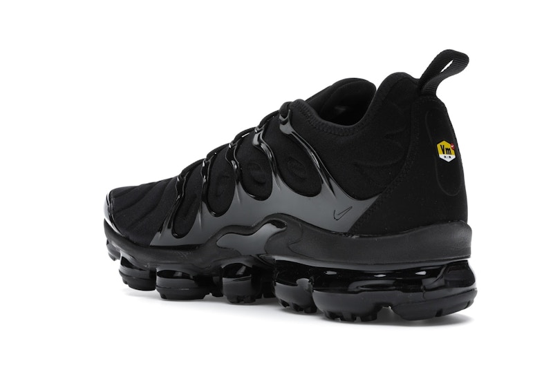 Nike Air VaporMax Plus Triple Black