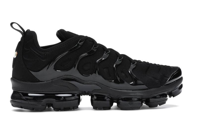 Nike Air VaporMax Plus Triple Black