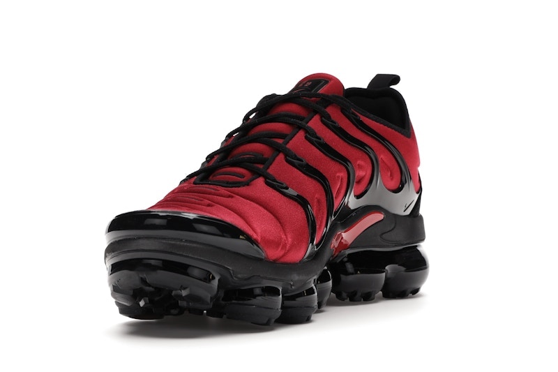 Nike Air VaporMax Plus University Red Black