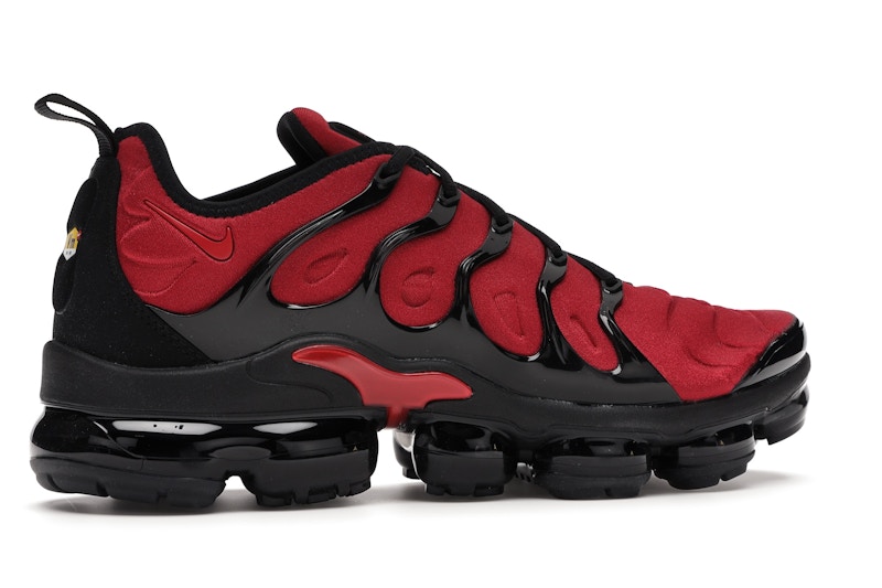 Red and black air max vapormax