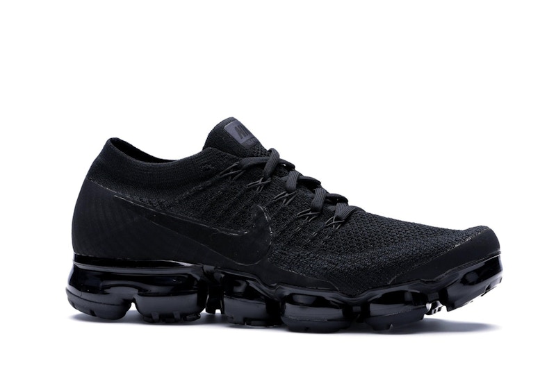 Vapormax 2 black clearance