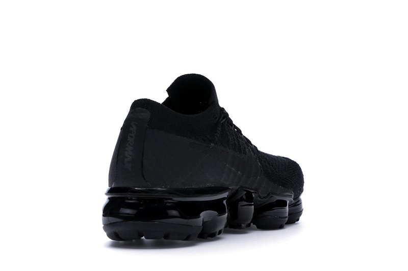vapormax cs triple black