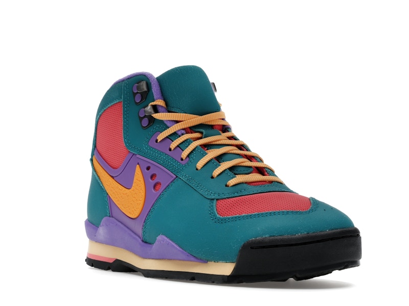 Nike Baltoro Bright Spruce Kumquat