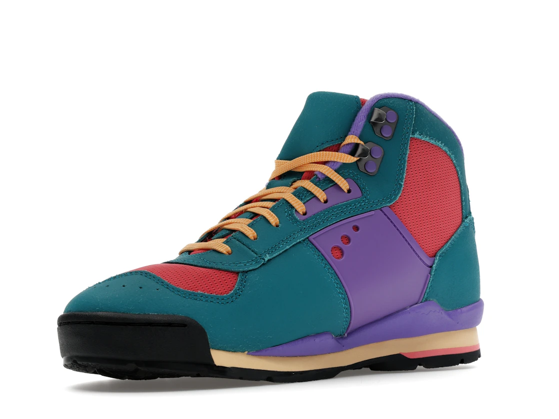 Nike Baltoro Bright Spruce Kumquat