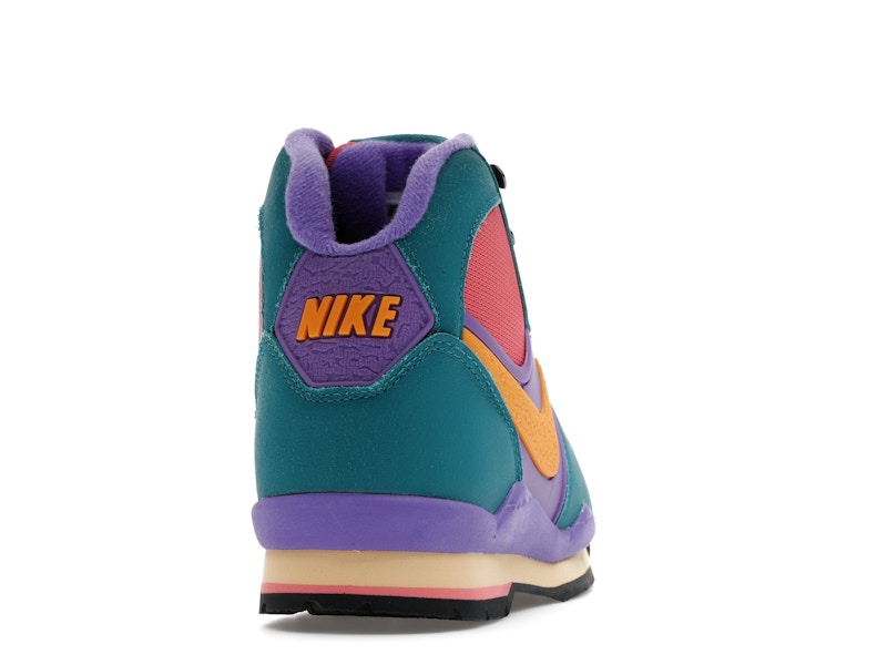 Nike Baltoro Bright Spruce Kumquat