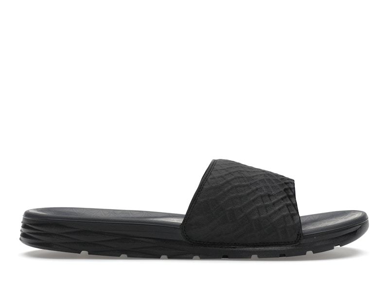 Nike women's benassi solarsoft slide 2 slides hotsell