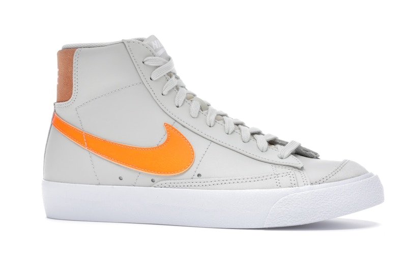 Nike Blazer Mid '77 Light Bone (Women's)