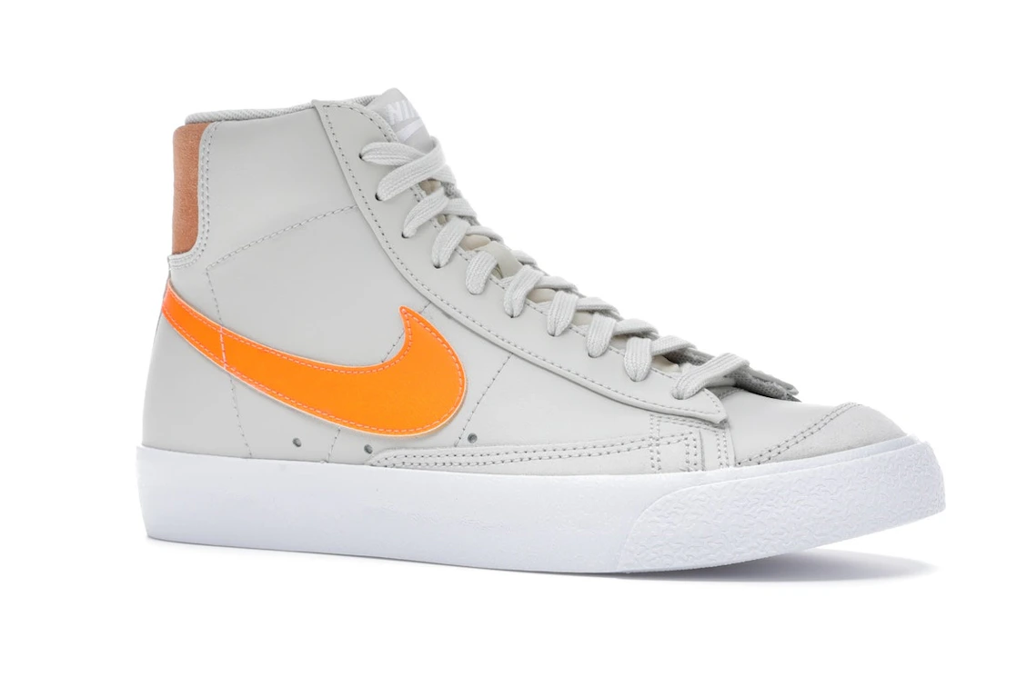 Nike Blazer Mid '77 Light Bone (Women's)