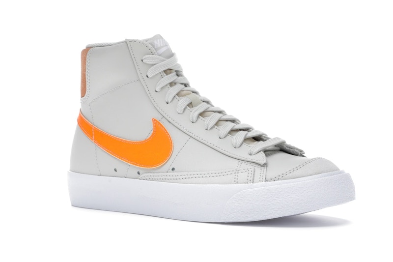 Nike Blazer Mid '77 Light Bone (Women's)