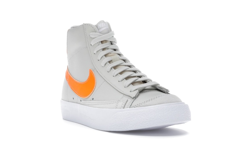 Nike Blazer Mid '77 Light Bone (Women's)