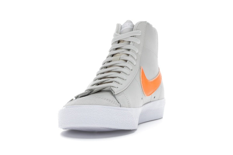 Nike Blazer Mid '77 Light Bone (Women's)
