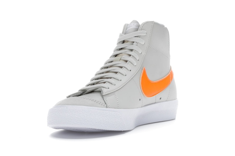 Nike Blazer Mid '77 Light Bone (Women's)
