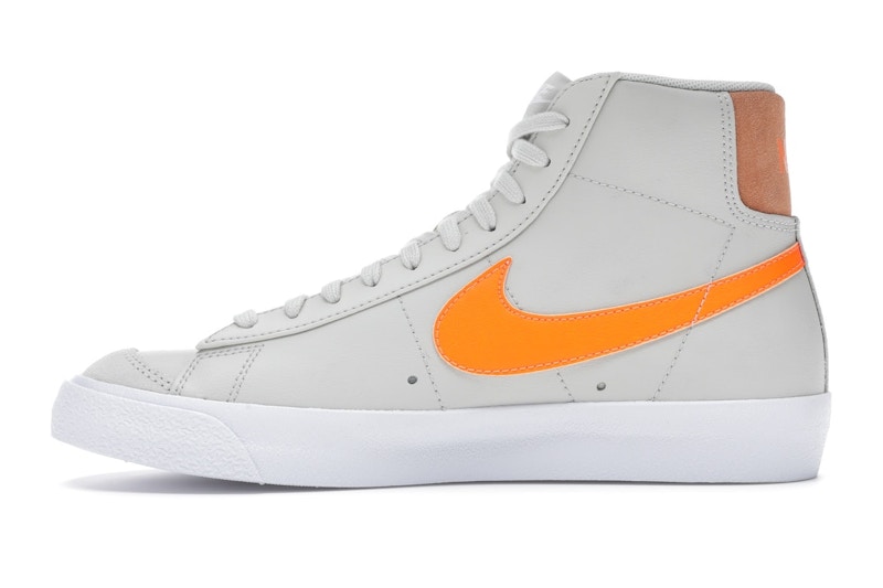 Nike Blazer Mid '77 Light Bone (Women's)