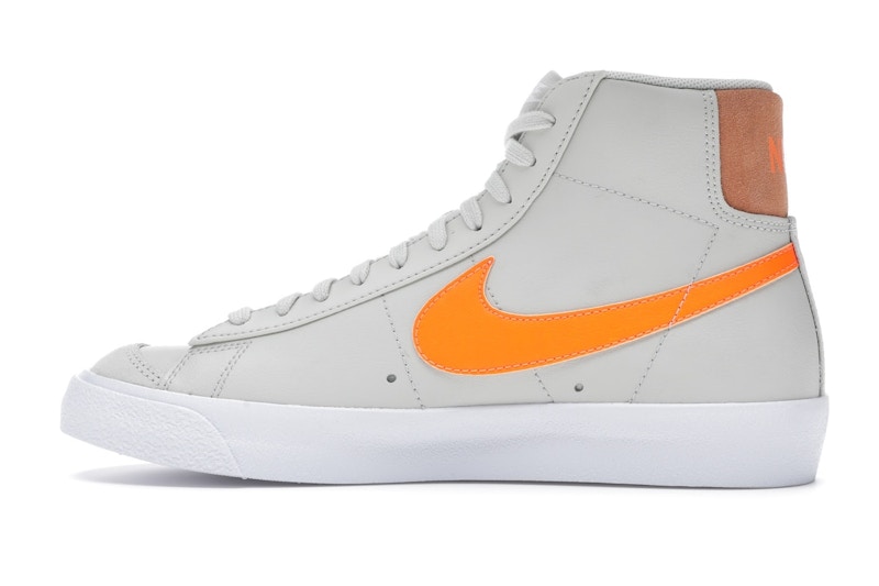 Nike Blazer Mid '77 Light Bone (Women's)