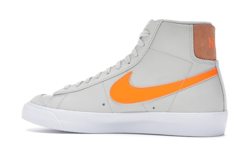 Nike Blazer Mid '77 Light Bone (Women's)