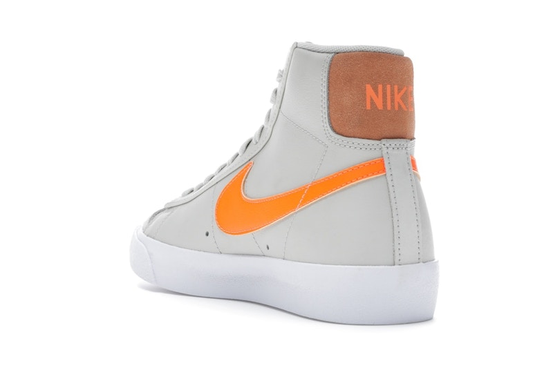 Nike Blazer Mid '77 Light Bone (Women's)