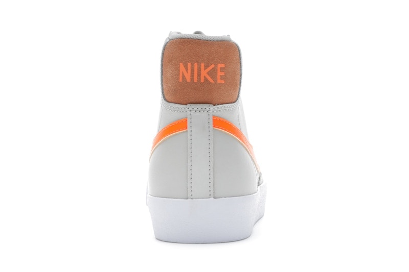 Nike Blazer Mid '77 Light Bone (Women's)