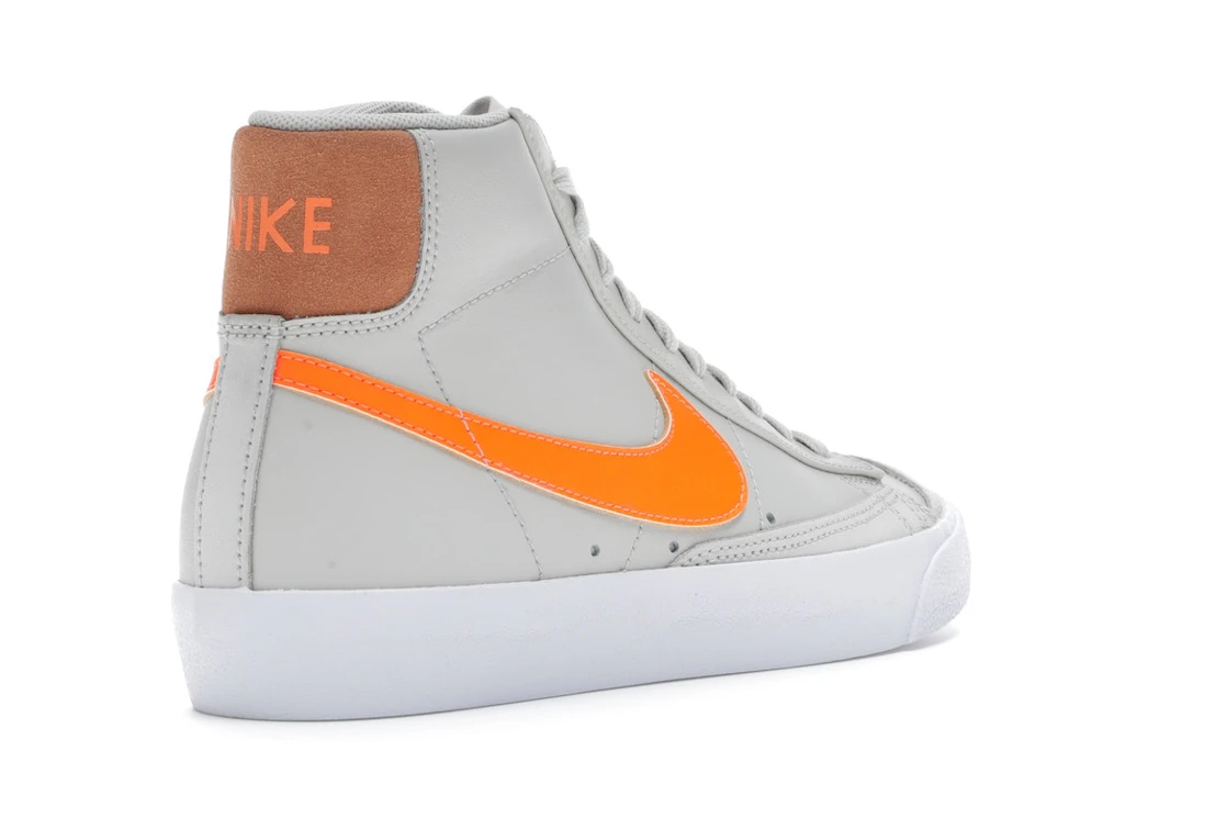 Nike Blazer Mid '77 Light Bone (Women's)