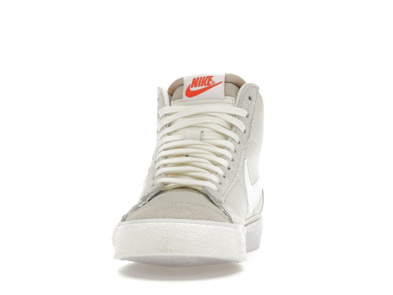 Nike Blazer Mid Pro Club Remastered Light Bone