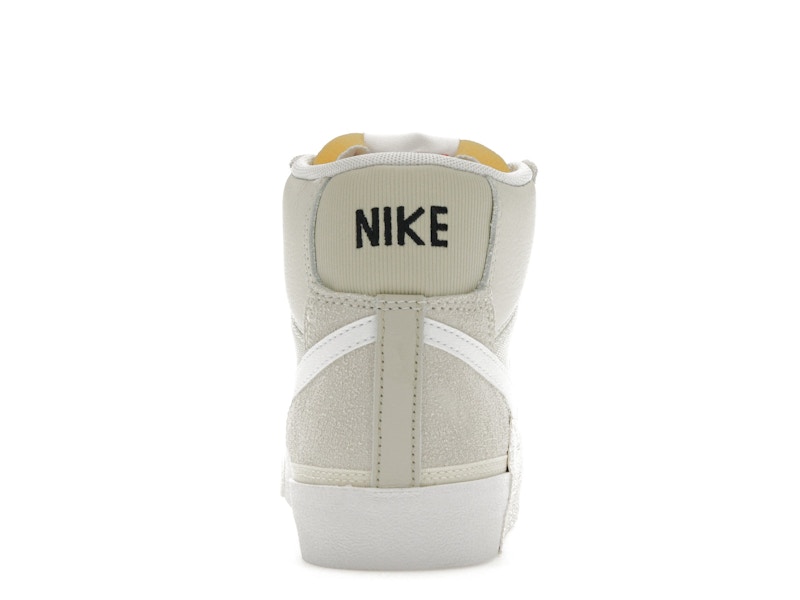 Nike Blazer Mid Pro Club Remastered Light Bone