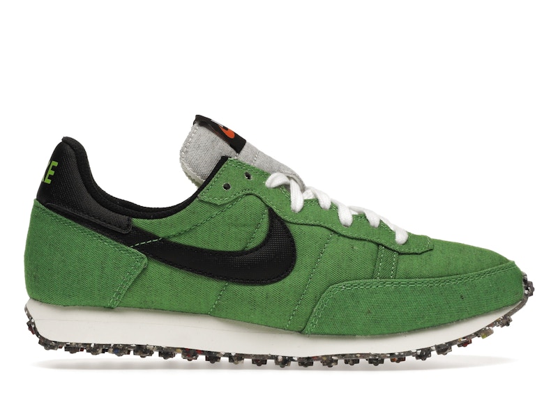 nike black challenger og sneakers