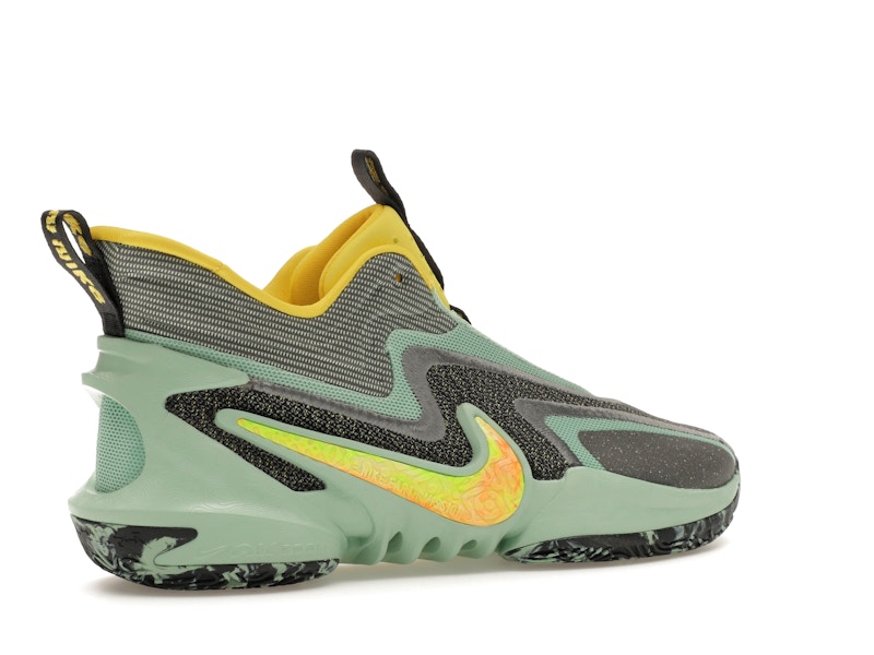 Nike Cosmic Unity 2 Smells Like Team Spirit