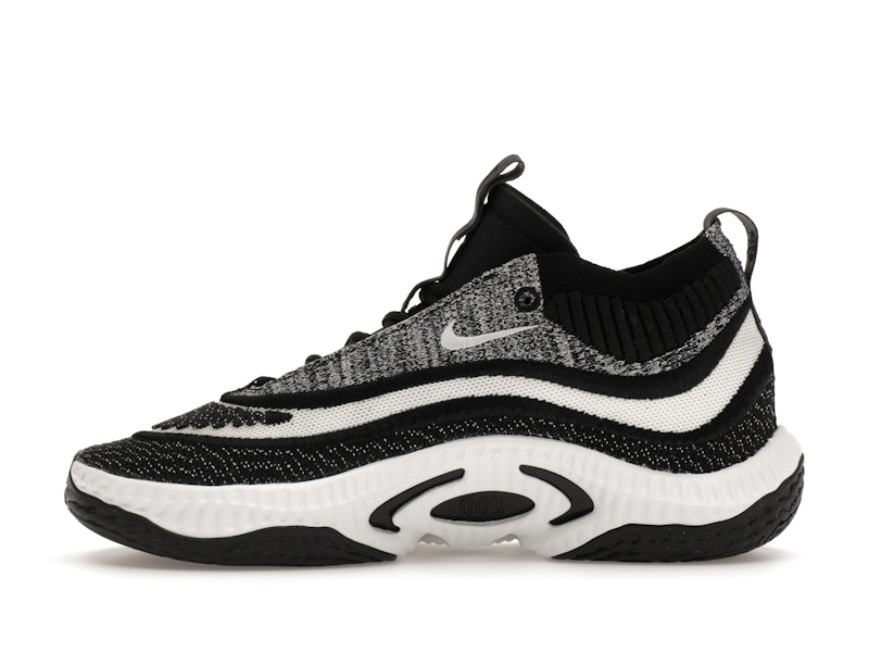 Nike Cosmic Unity 3 Black Summit White