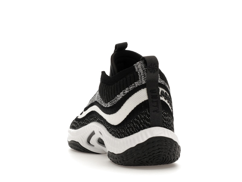 Nike Cosmic Unity 3 Black Summit White